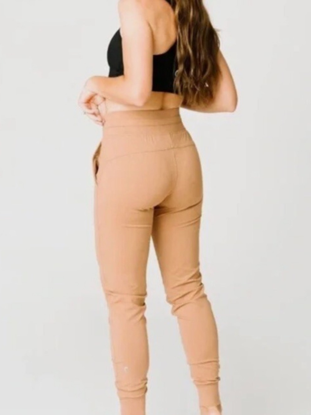 ZYIA Active Camel Ascend Joggers 
Large stretch travel athleisure